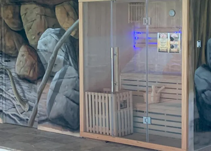 Semesterbostad Domaine Les Petits Bois Seminaire 36 Couchages Avec Piscine Privee 31 Degres *